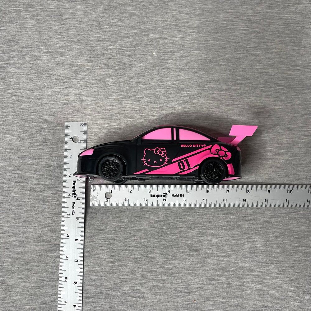 Hello Kitty Remote Control Racing Car - Picture 4 of 11
